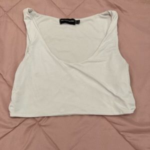 White crop tank top size 8